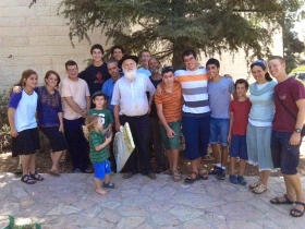 אירוע הוקרה לר' דב, הגנן הראשון של אלון שבות - מנחם אב תשע"ד, 8.2014